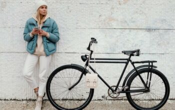 Abbigliamento e accessori per essere cool anche in bicicletta